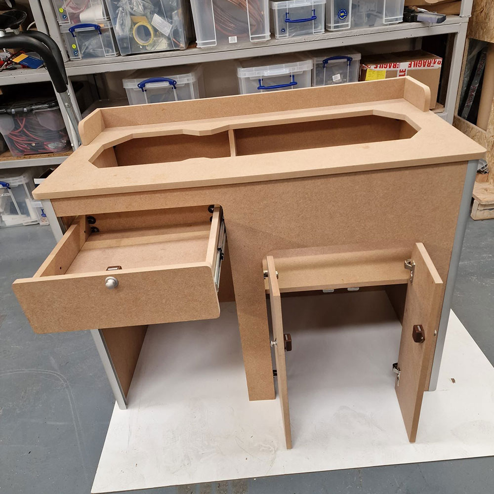 Budget MDF kitchen pod cut or uncut worktop 3