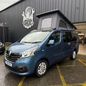RENAULT TRAFIC SWB POP TOP ROOF 1