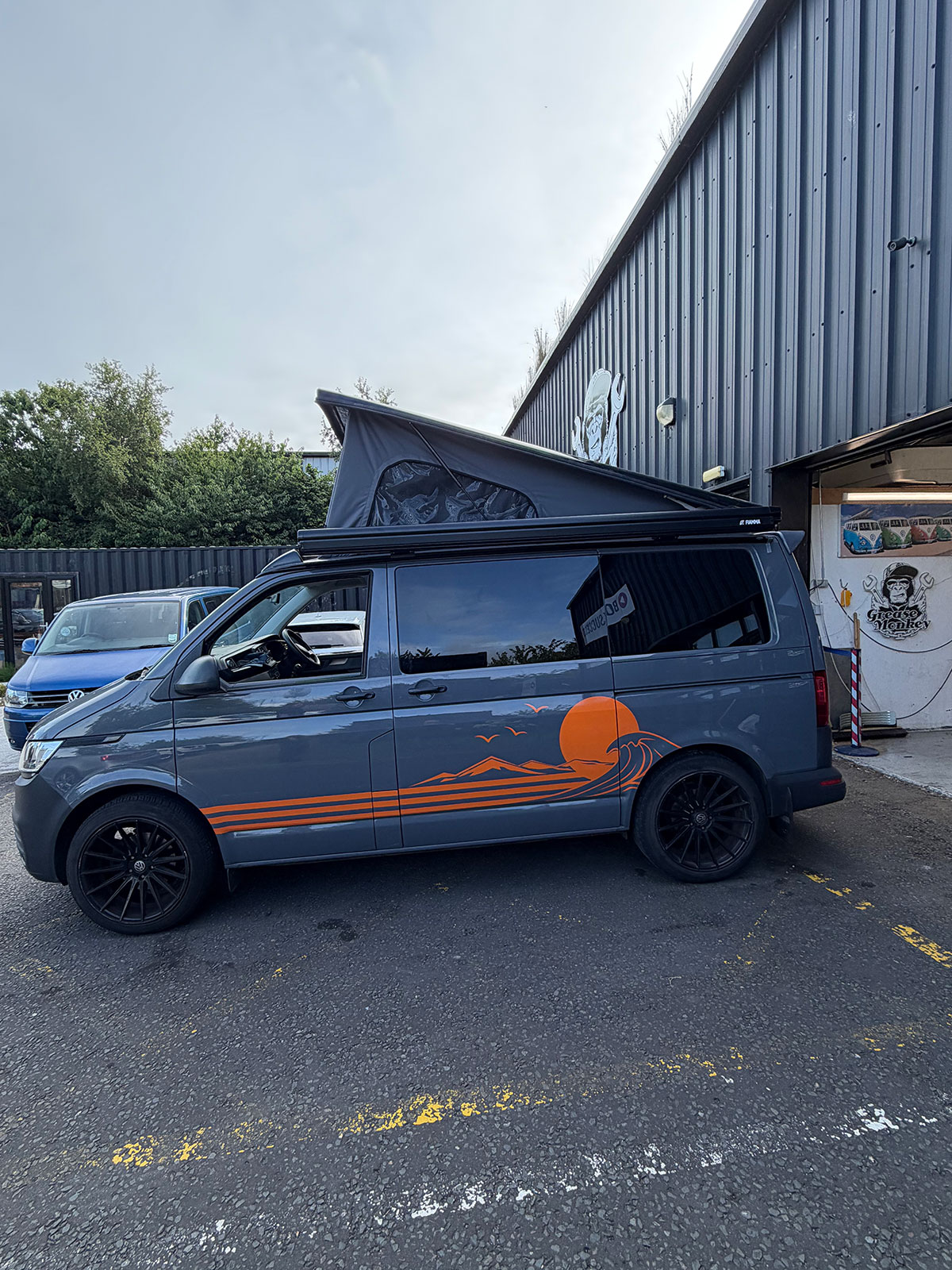 VW T5 6 SWB POP TOP ROOF 2